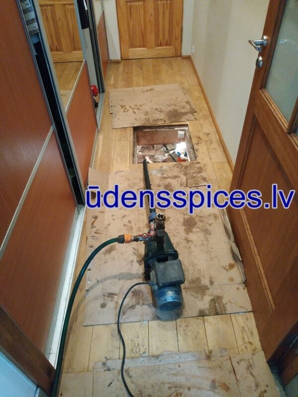 Ūdens spices ierīkošana mājas iekšpusē vai pagrabā